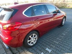 Rot Gebraucht 2019 BMW 218 Active Tourer Van / Kleinbus | 12.300 € (Superpreis)