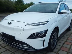 Weiß Gebraucht 2021 Hyundai Kona SUV | 17.980 € (Guter Preis)