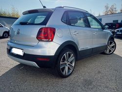 Silber Gebraucht 2012 VW Polo Cross Kleinwagen | 5.399 €