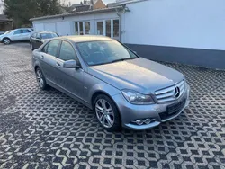 Mercedes C200