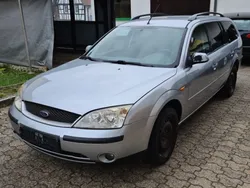 Grau Gebraucht 2003 Ford Mondeo Ghia Kombi | 1.400 € (Teuer)