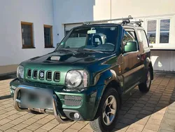 Grün Gebraucht 2009 Suzuki Jimny SUV | 3.500 € (Fairer Preis)