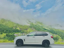 Weiß Gebraucht 2015 BMW X5 SUV | 30.000 € (Teuer)