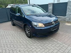 Blau Gebraucht 2011 VW Touran Trendline Van / Kleinbus | 7.550 € (Fairer Preis)