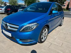 Blau Gebraucht 2013 Mercedes B180 Van / Kleinbus | 11.450 € (Fairer Preis)