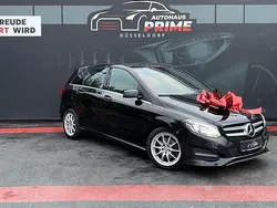 Schwarz Gebraucht 2015 Mercedes B200 Urban Van / Kleinbus | 7.990 € (Teuer)
