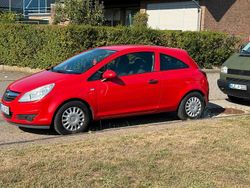 Rot Gebraucht 2009 Opel Corsa Kleinwagen | 2.600 €