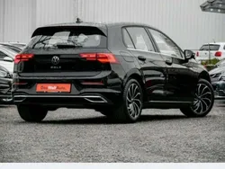 Schwarz Gebraucht 2020 VW Golf VII Style Kleinwagen | 20.499 € (Fairer Preis)