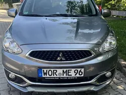 Grau Gebraucht 2018 Mitsubishi Space Star Edition Kleinwagen | 7.999 € (Guter Preis)