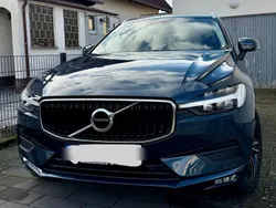 Blau Gebraucht 2020 Volvo XC60 Momentum SUV | 31.500 € (Guter Preis)