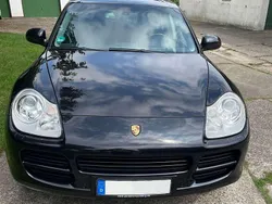Schwarz Gebraucht 2006 Porsche Cayenne SUV | 11.490 € (Etwas zu teuer)