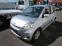 Silber Gebraucht 2010 Daihatsu Sirion Kleinwagen | 5.980 € (Etwas zu teuer)