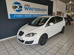 Weiß Gebraucht 2014 Seat Altea XL Reference Van / Kleinbus | 7.999 € (Teuer)