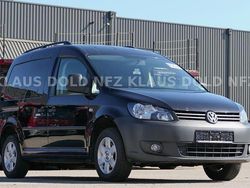 Schwarz Gebraucht 2011 VW Caddy Van / Kleinbus | 7.021 € (Teuer)
