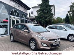 Braun Gebraucht 2014 Hyundai i30 Classic Kombi | 7.800 € (Fairer Preis)