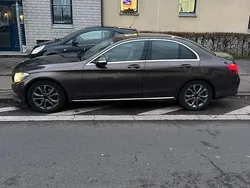 Braun Gebraucht 2014 Mercedes C220 Limousine | 12.000 €
