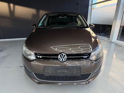 Braun Gebraucht 2013 VW Polo Life Limousine | 5.699 € (Guter Preis)