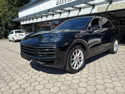 Chromitschwarzmetallic Gebraucht 2023 Porsche Cayenne S SUV | 89.900 €