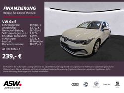 Pure white Gebraucht 2022 VW Golf VIII Life Limousine | 19.930 € (Fairer Preis)