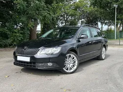 Schwarz Gebraucht 2014 Skoda Superb Ambition Kombi | 12.990 € (Teuer)