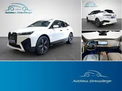 Weiß Gebraucht 2023 BMW iX Executive SUV | 70.790 €