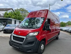 Rot Gebraucht 2018 Peugeot Boxer Van | 15.339 € (Etwas zu teuer)