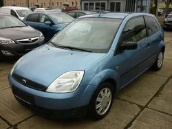 Blau Gebraucht 2003 Ford Fiesta Ambiente Kleinwagen | 2.200 € (Teuer)