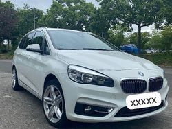 Weiß Gebraucht 2016 BMW 220 Gran Tourer Luxury Line Van / Kleinbus | 12.500 € (Fairer Preis)
