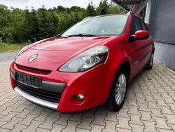 Rot Gebraucht 2009 Renault Clio GrandTour Dynamique Kombi | 3.900 € (Etwas zu teuer)