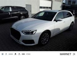 Weiß Gebraucht 2022 Audi A4 Ambiente Kombi | 24.890 € (Guter Preis)