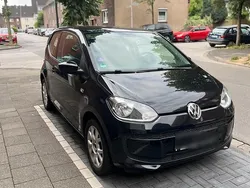 Schwarz Gebraucht 2013 VW up! Kleinwagen | 2.600 € (Guter Preis)