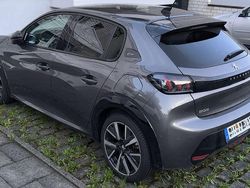 Grau Gebraucht 2021 Peugeot 208 GT Kleinwagen | 15.590 € (Fairer Preis)