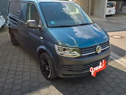 Grün Gebraucht 2015 VW T6 Van | 16.300 € (Superpreis)