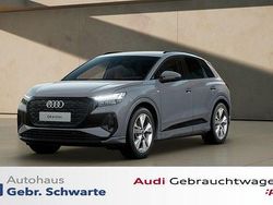 Grau Gebraucht 2024 Audi Q4 e-tron S-Line SUV | 49.980 €