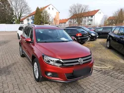 Rot Gebraucht 2014 VW Tiguan Cup SUV | 13.700 € (Teuer)