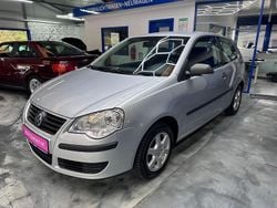 Silber Gebraucht 2005 VW Polo Trendline Kleinwagen | 6.790 € (Teuer)