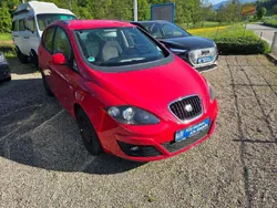 Rot Gebraucht 2011 Seat Altea XL Stylance Van / Kleinbus | 7.800 € (Etwas zu teuer)
