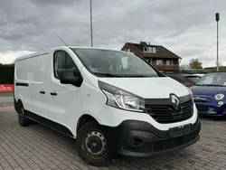 Weiß Gebraucht 2017 Renault Trafic Komfort Van | 8.400 € (Fairer Preis)
