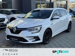 Weiß Gebraucht 2021 Renault Mégane GrandTour Zen Kombi | 14.950 € (Guter Preis)