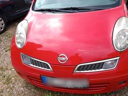Rot Gebraucht 2009 Nissan Micra Kleinwagen | 200 €