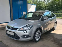 Silber Gebraucht 2009 Ford Focus Sport Limousine | 2.250 € (Guter Preis)