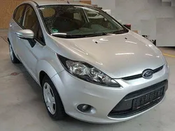 Silber Gebraucht 2011 Ford Fiesta Trend Kleinwagen | 2.990 € (Guter Preis)