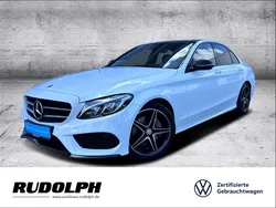 Weiss Gebraucht 2016 Mercedes C180 AMG line Limousine | 23.280 € (Teuer)