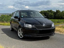 Schwarz Gebraucht 2015 Skoda Fabia Cool Edition Kleinwagen | 8.750 €