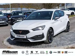Weiß Gebraucht 2023 Cupra Leon Limousine | 30.985 € (Etwas zu teuer)