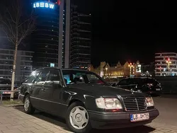 Schwarz Gebraucht 1995 Mercedes E280 Kombi | 7.499 €