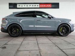Arktikgrau Gebraucht 2024 Porsche Cayenne E-Hybrid Coupe Coupé | 111.880 € (Teuer)