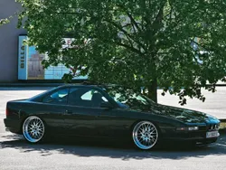 BMW 850