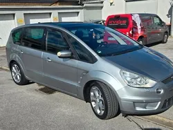 Grau Gebraucht 2006 Ford S-MAX Titanium Van / Kleinbus | 5.899 € (Teuer)