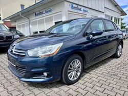 Blau Gebraucht 2010 Citroën C4 Limousine | 5.299 € (Teuer)